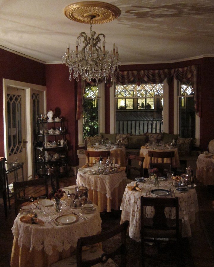 The breakfast room at The Black Walnut Inn in Asheville, N.C.