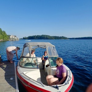 Heading home from cocktails with MW, GW, BW and HVW