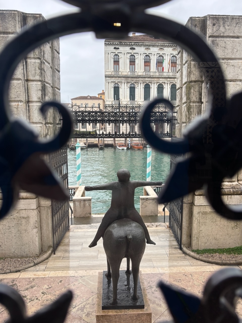 Peggy Guggenheim's rude man